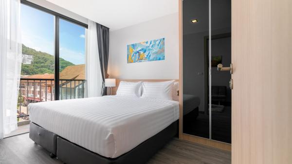 GRAND KATA VIP 4* , .  (Phuket),   (Kata Beach)