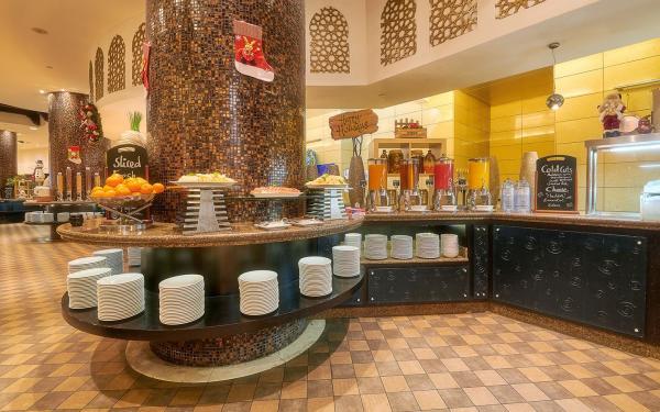 BAHI AJMAN PALACE HOTEL 5* ,  (Ajman)