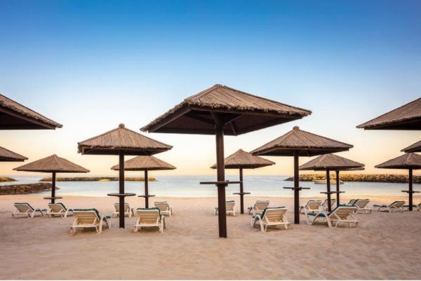 CORAL BEACH RESORT SHARJAH 4* ,  (Sharjah)