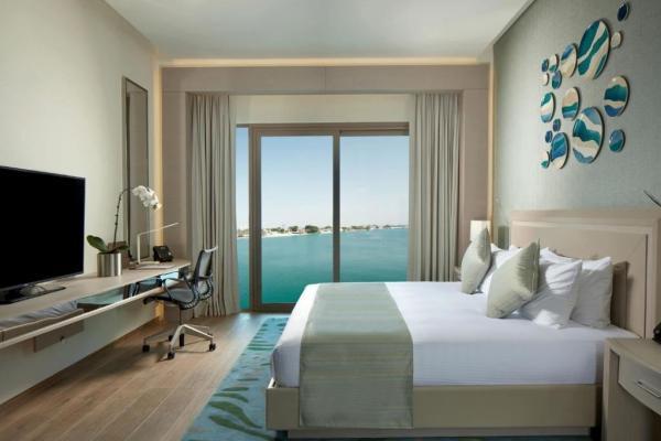 ROYAL M HOTEL & RESORT ABU DHABI BY GEWAN 5* , - (Abu Dhabi)