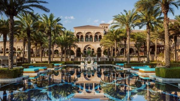 One&Only The Palm 5★,  -  .