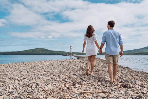 �� �����������: � ������� ��������� ����, 6 ���� + ����