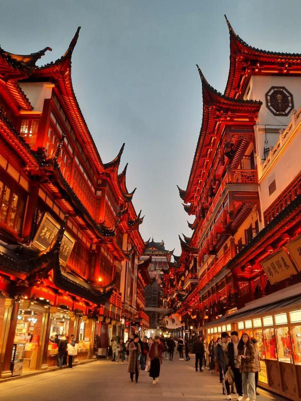 ����� � ����� � ����